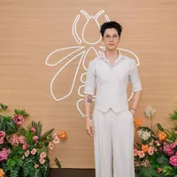 Bùi Anh Tú.