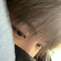 Hoàng Hùng|@Hung.iu.uyen