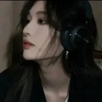 Vương Dịch - (cô)👑