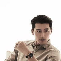 Hoàng Quân - bố n9