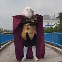 ba của 7 và 4(lão gia nhà họ Kì)