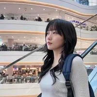 Oh Woori (em)