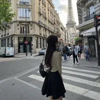 mẹ anh