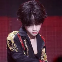 Vương Lỗ Kiệt - gã¹