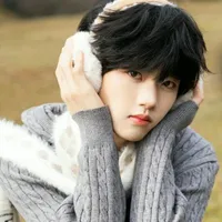 Trương Hàm Thuỵ - Cậu