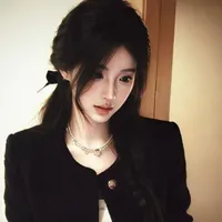 Hạ Nguyệt Linh_nu9