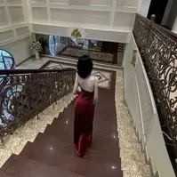 Ngô Tuyết Khanh - mẹ nam9