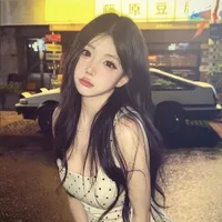 Hoàng Thùy Linh