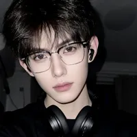 Khánh Hoàng Phong