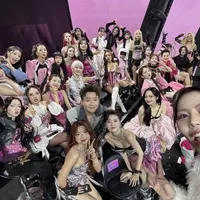 Nhóm Em(trừ ai thì trừ)