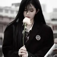 vương dịch - cô