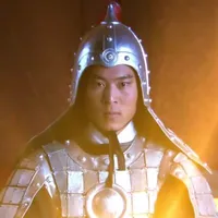 thần canh giữ tẩm cung của Đế Tân