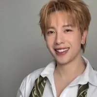Phong Hào(Nicky)