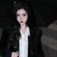 Lê Hồng Liên - mẹ hắn