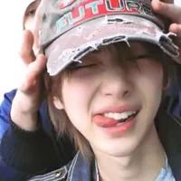 Ngọt như trà đào của Jju và nụ cười Kẹo