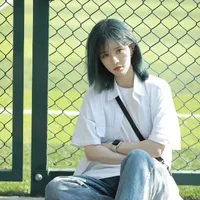 Bách Hân Dư - Tiểu Bạch