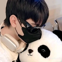 Lê Quang Hùng - phone