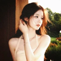 Nguyễn Minh Châu(e họ na9+bạn thân n9)