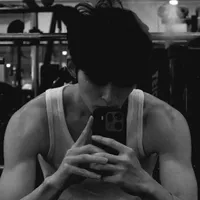 Pond Naravit Lertratkosum