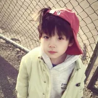 Lục Tử Minh ( hồi bé)