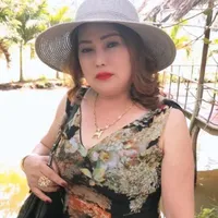 Lan - bà gv dạy môn anh