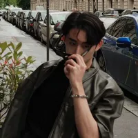 Est Supha Sangaworawong