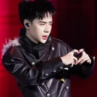 vịu ơ Hùng