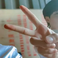 @Gấu bự đang trông em bé