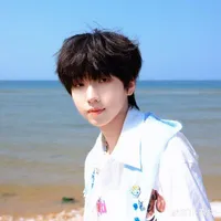 Nhiếp Vĩ Thần