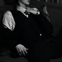 Hoàng Đức Bảo -Ba em-