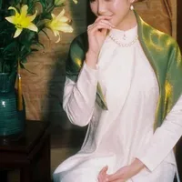 Trần Mỹ Trân Ngọc- Cô út