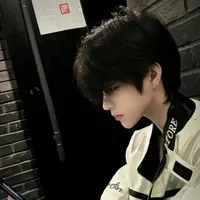 Mạc hàn lâm nam9