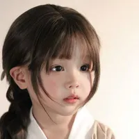 Darika Suwan ( còn bé )