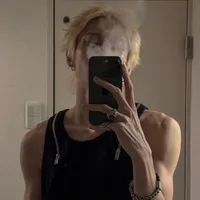 Lục Bảo Bình ⁴⁰¹