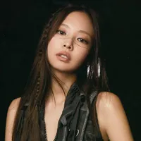 Kim Jennie-em