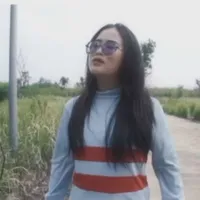 frisk(bà tám)