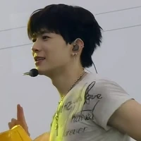 Bùi Anh Tú 