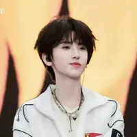 Tả Kỳ Hàm