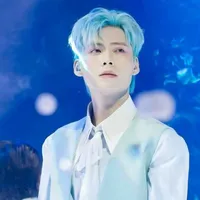 Nguyễn Hoàng Bách/JeyB