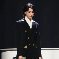 Tăng Bái Từ. [Pets Tseng]