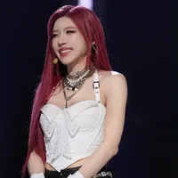 Nguyễn Thùy Trang. [Trang Pháp]