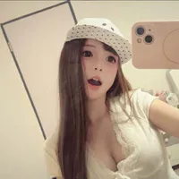 Phùng Kim Hằng(ig:chanbaohang_07)