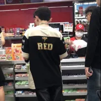 Phạm Vũ Hoài Nam  -  Sgp Red