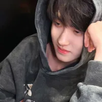 Tả Kỳ Hàm_cậu