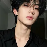 Bạch Kim Tuấn Khôi