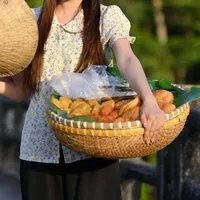 Cô Bán Hàng