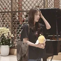 Han Sara [Chị]