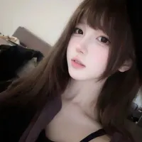Hạ Vy Vy