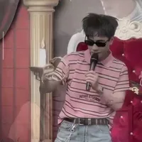 All bị xuyên không ( - ai thì - )