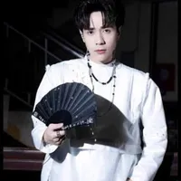 Lê Quang Hùng ( quang Hùng materd)